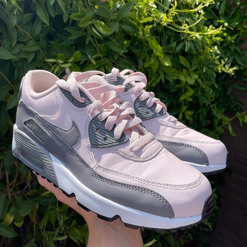 Nike Air Max 90 Womens 8.5 Youth Size 7